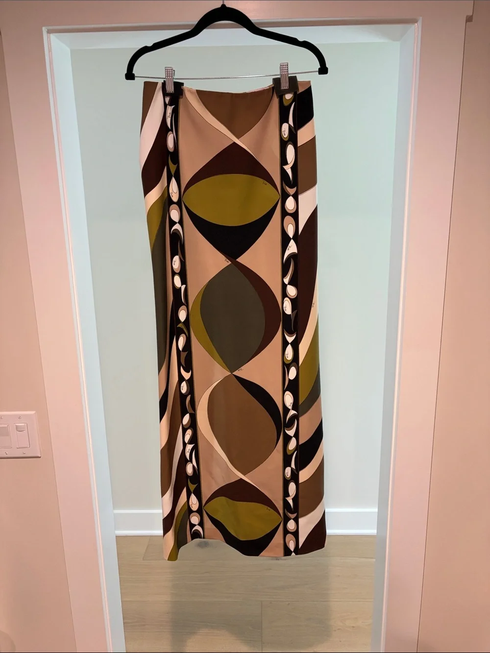 EUC Emilio Pucci Maxi Skirt in Khaki & Muschio Sz 42 IT (6US) - Picture 5 of 8